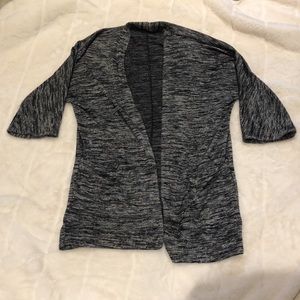 Wilfred Free xxs long open front black and white sweater